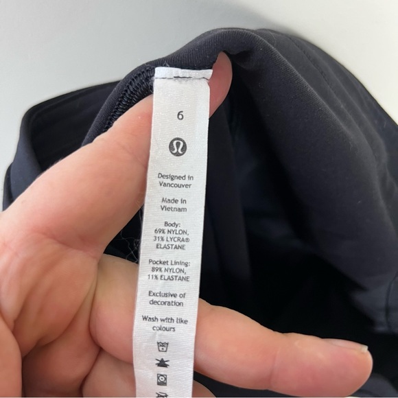 Lululemon Swift Speed High-Rise Brushed Tight 28"
Black Size 6 W5CW4S - Picture 11 of 16